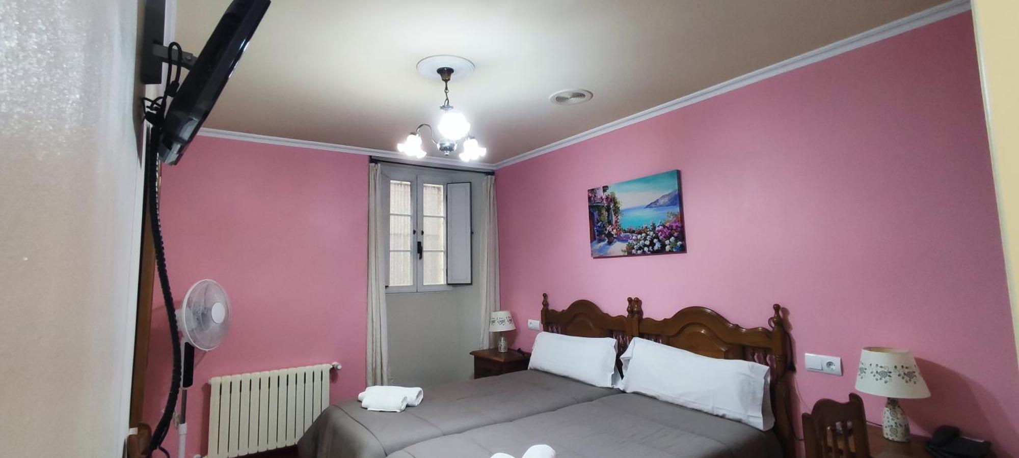 Pico Sacro I Hostal-Pension Сантяго де Компостела Стая снимка