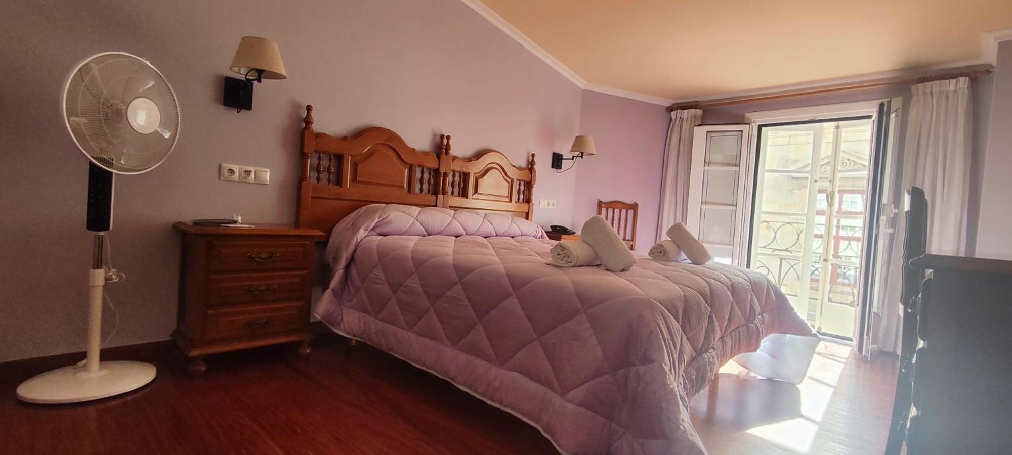 Pico Sacro I Hostal-Pension Сантяго де Компостела Стая снимка